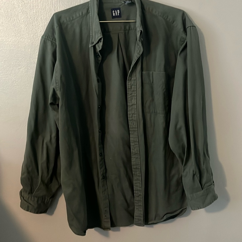 GAP Button up